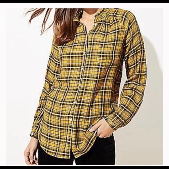 LOFT Tops - LOFT Plaid Button Down Shirt